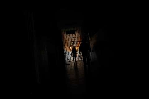 Centros especializados para menores infractores: ¿redención o revictimización?