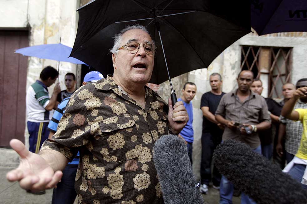 Elizardo Sánchez, presidente de la Comisión de Derechos Humanos de Cuba. / Reuters