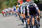 Por covid-19, se retiró el quinto de la general en la Vuelta a España