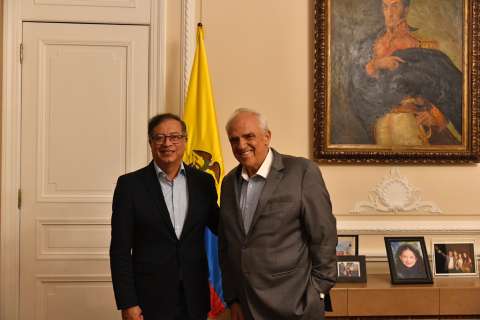 Presidente Petro se reunió con el expresidente Samper en la Casa de Nariño