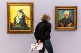 Nuevo estudio revela los beneficios para la salud de ver arte en galerías