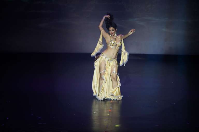 Antonina Canal Danza Árabe
