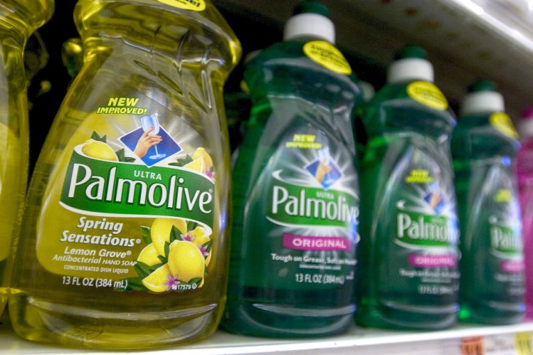 Colgate elimina un ingrediente de su emblemático dentífrico