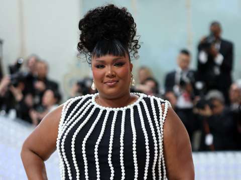 Lizzo rompe su silencio y niega las acusaciones “increíbles” de sus exbailarinas