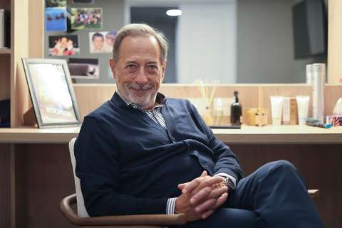Guillermo Francella, Eliseo de El encargado: “Si vives de lo que amás, te hace sentir pleno”