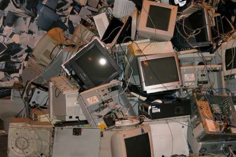 Más de 5 mil kilos de basura electrónica dejan de contaminar a Colombia