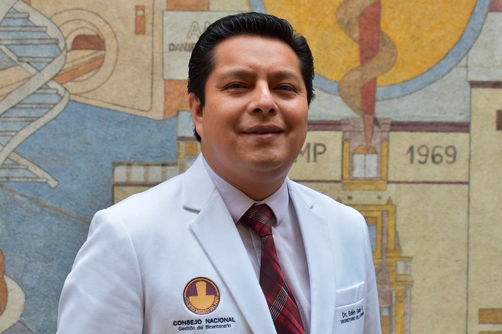 Edén Galán Rodas, Secretario del interior Colegio Médico de Perú.