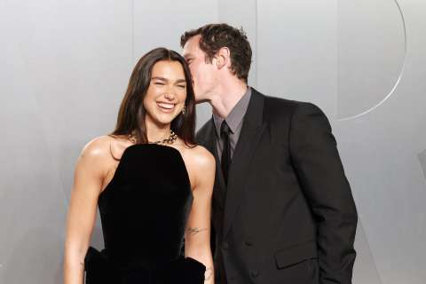 Dua Lipa se casó con Callum Turner en Londres. Así fue la discreta ceremonia