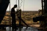 Agencia Internacional de Energía proyecta menor demanda de crudo en 2017