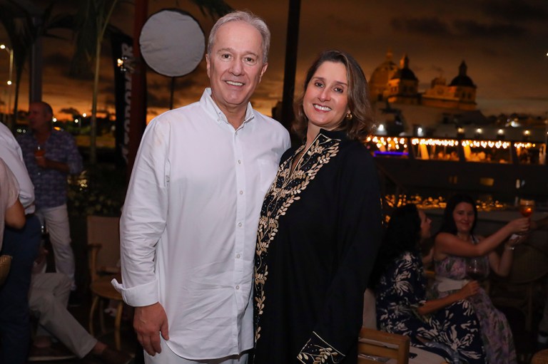Omar González y María Lourdes de González Restaurante Marea Cartagena