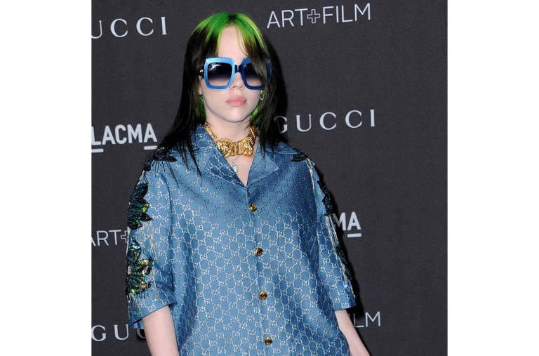Billie Eilish ataca a Trump en su aparición en la Convención Demócrata