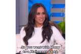 La famosa y costosa blusa de Meghan Markle, agotada en las tiendas