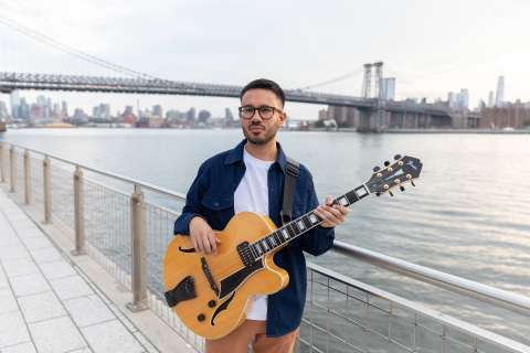 Nico Moreno y cómo tocar bullerengue con un jazzista norteamericano
