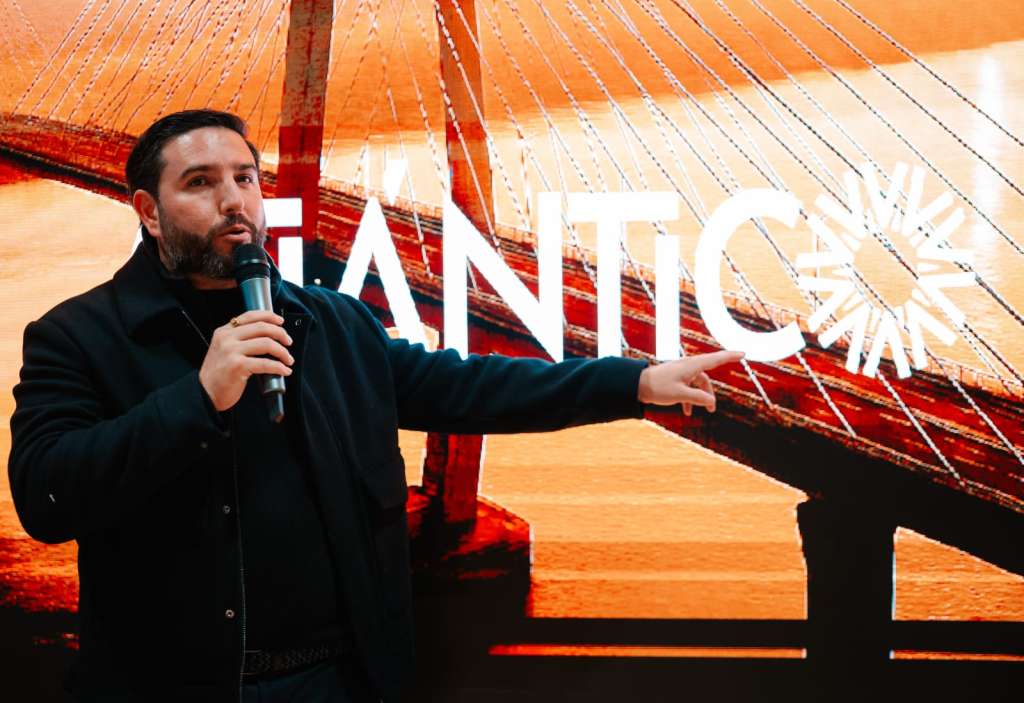Jaime Alfaro, subsecretario de Turismo del Atlántico, durante Fitur.