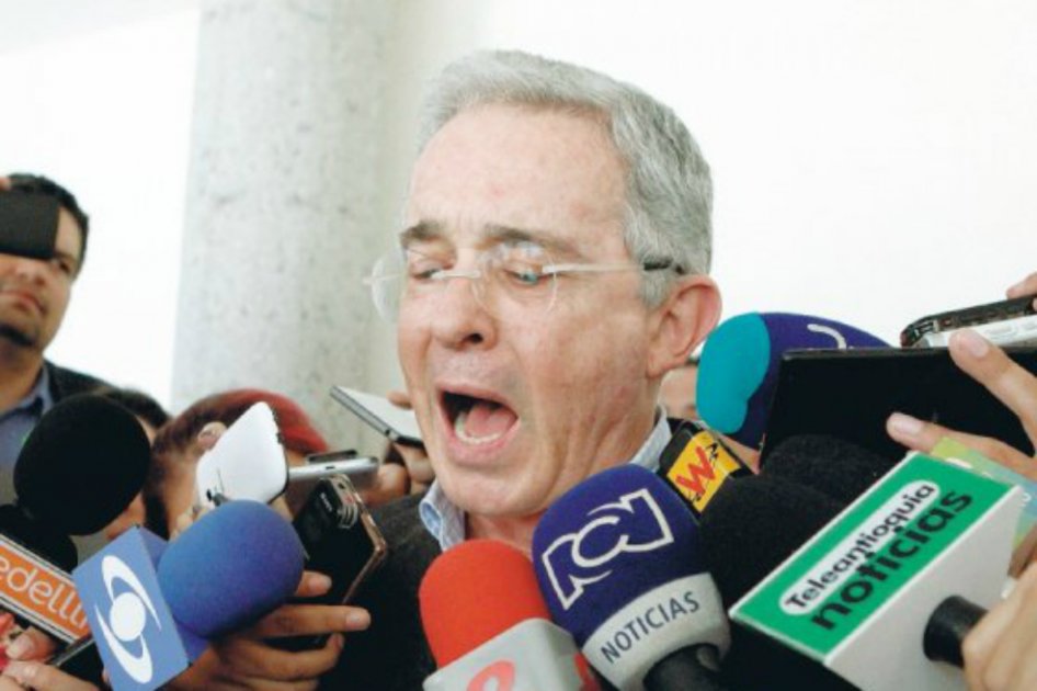El expresidente y hoy senador del Centro Democrático, Álvaro Uribe Vélez. / EFE
