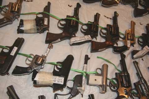 Ejército amplió restricción al porte de armas de fuego en Bogotá