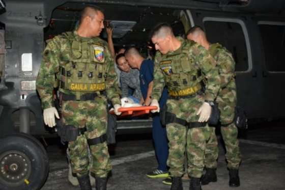 La menor fue trasladada hasta Bucaramanga en un helicóptero del Ejército. / Foto: Cortesía