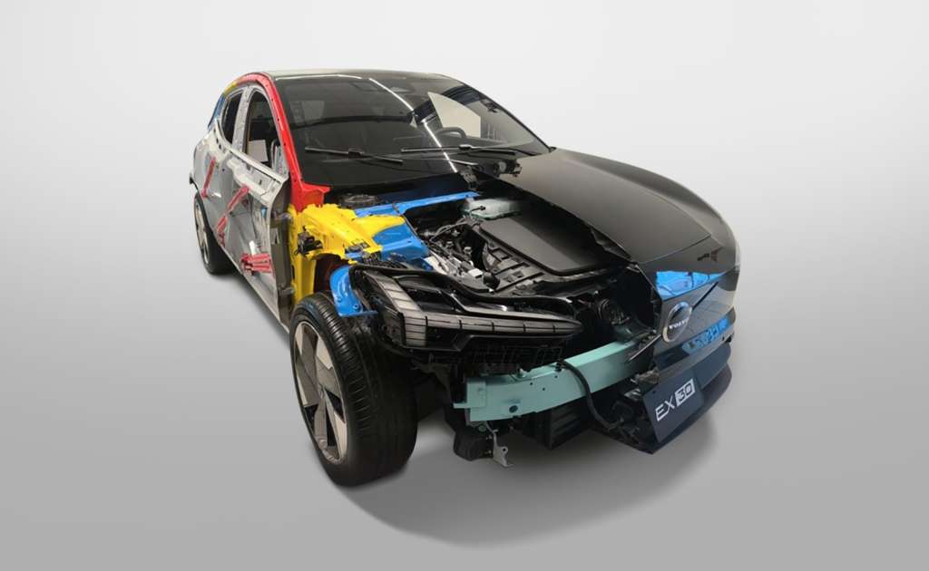 La marca sueca presenta en el Salón el nuevo modelo del EX30 Cross Country, un SUV 100 % eléctrico con tracción total AWD.