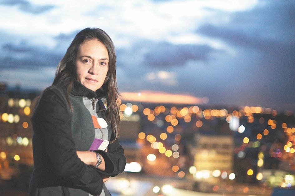 Ángela Mora, directora de ANTV, es especialista en derecho público. Luis Ángel