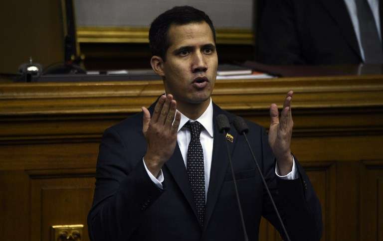 Juan Guaidó, nombrado presidente de la Asamblea Nacional de Venezuela, este sábado, arremetió contra Nicolás Maduro. / AFP