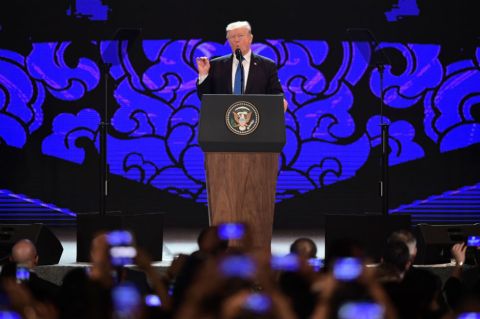 Donald Trump no se reunirá con Vladimir Putin en el Foro Apec
