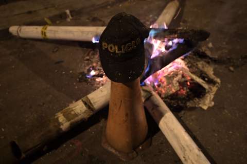 Investigan a 87 policías por perder munición en protestas del 9 de septiembre, en Bogotá