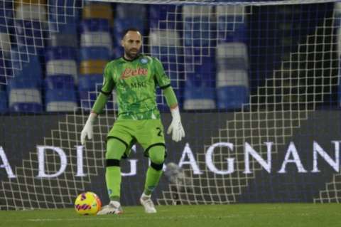 Napoli confirmó lesión de David Ospina, a dos semanas de la eliminatoria
