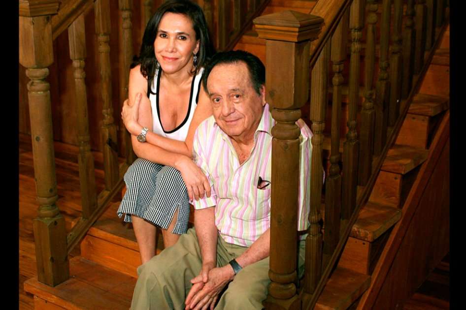 "Chespirito", creador del "Chavo del Ocho", está casado con Florinda Meza, quien interpretaba en el programa a Doña Florinda y a la Popis.