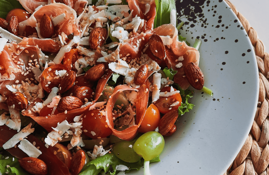 Ensalada de jamón serrano
