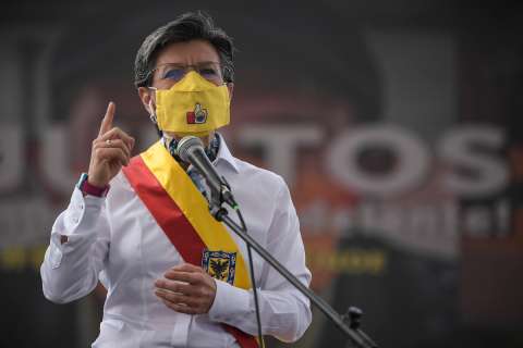 En fotos: así se vivió el homenaje a las víctimas del COVID -19 en el cumpleaños de Bogotá