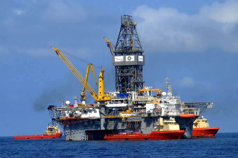 S&P GSCI elevaría su medición del Brent y recortaría la del WTI, siguiendo la migración de productores del oro negro. / EFE