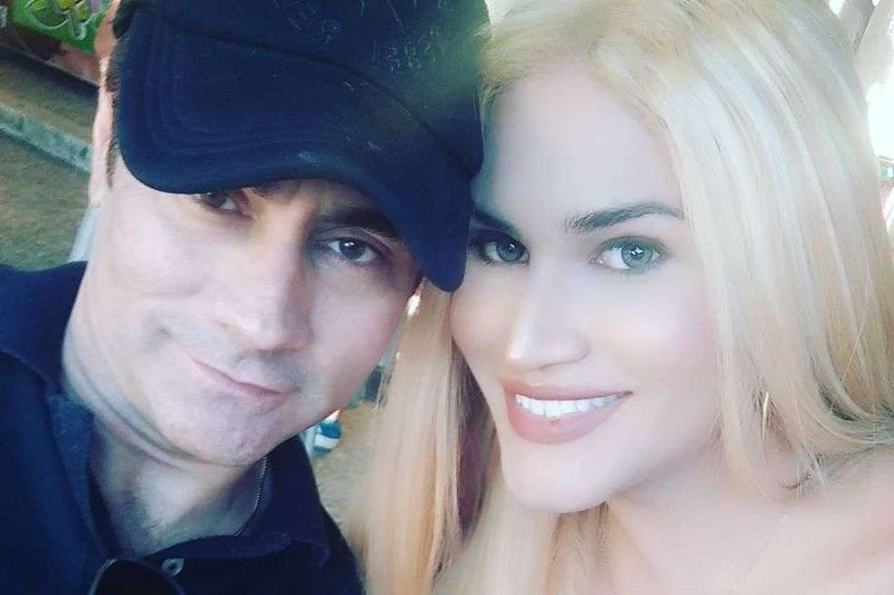 Después de ocho meses separados, Mauro Urquijo y María Gabriela Ísler se reconciliaron.