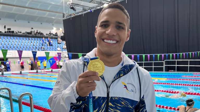 Carlos Daniel Serrano, oro y récord en el Mundial de Para Natación de Manchester