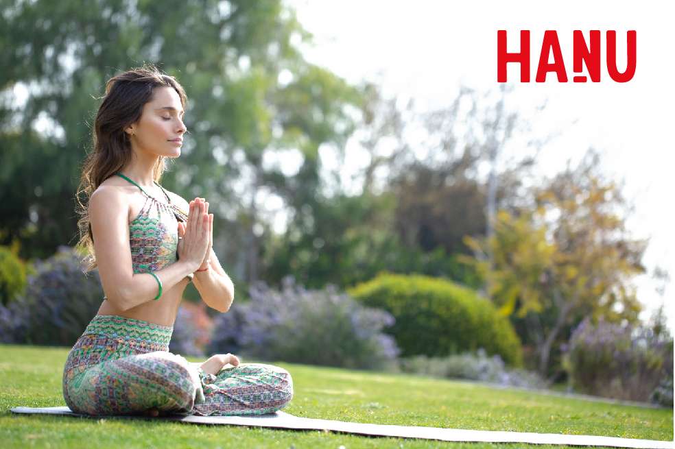 Aprende power yoga con Hanu