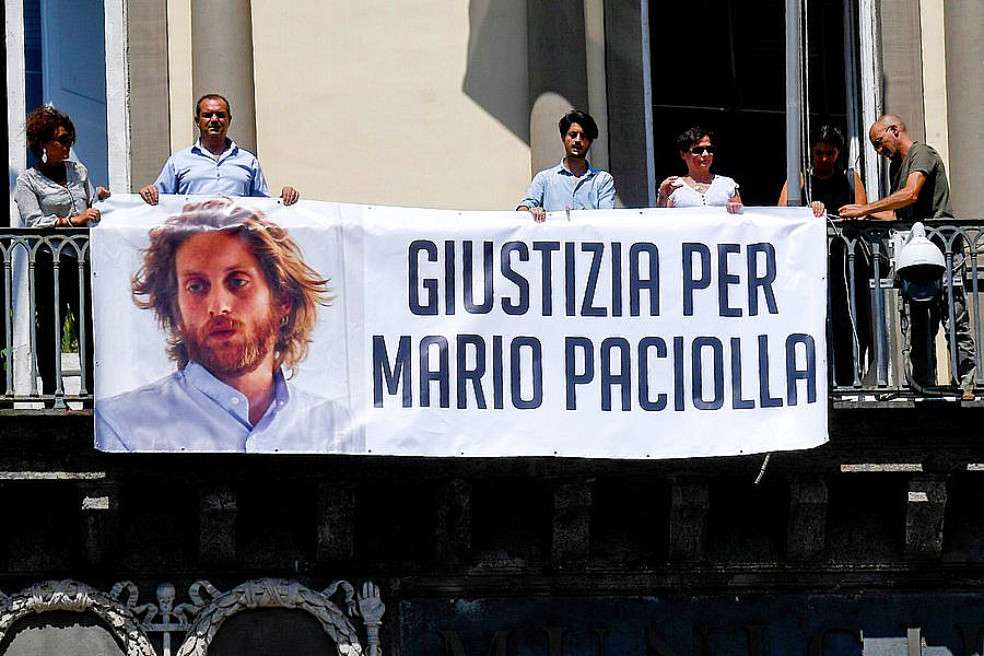 El alcalde de Nápoles, Italia, Luigi de Magistris, pidió desde su cuenta de Twitter verdad y justicia por la muerte de su ciudadano Mario Paciolla en San Vicente del Caguán, Colombia.