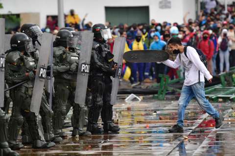 La transformación debe ser de fondo: Pares sobre nuevos estímulos a la Policía