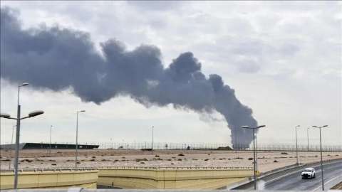 Irán promete intensificar ataques y los hutíes amplían la guerra en Oriente Medio