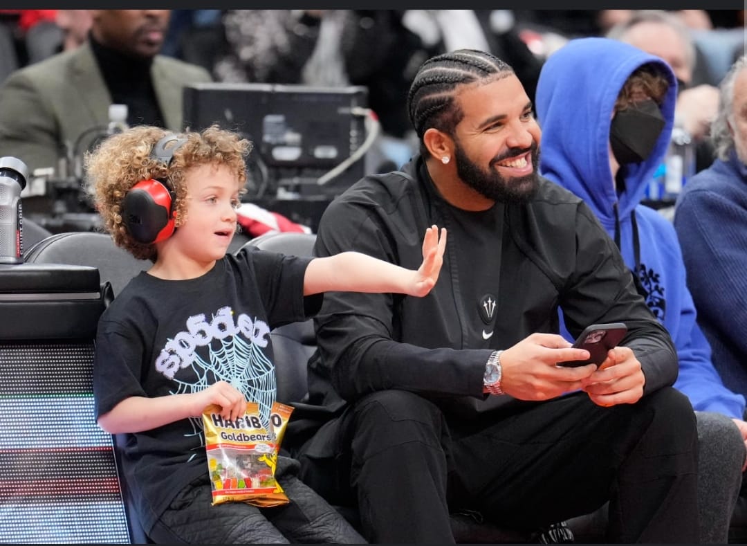 Adonis Graham es el único hijo del rapero Drake.