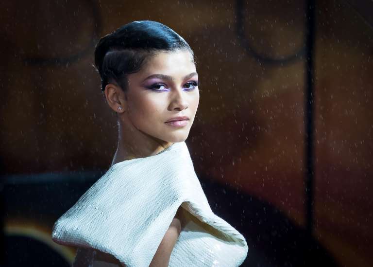 Zendaya Maree Stoermer Coleman, conocida como Zendaya, nació en Oklahoma el 1 de septiembre de 1996. Ha pasado de ser un icono adolescente del Disney Channel a convertirse en una actriz dramática ganadora de un Emmy y en una celebridad mundial de la moda. / EFE/EPA/Vickie Flores