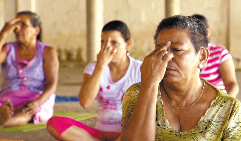 Esta práctica ha mejorado los niveles de ansiedad, depresión, agresividad y estrés tanto en víctimas como victimarios del conflicto armado. / Cortesía Dunna