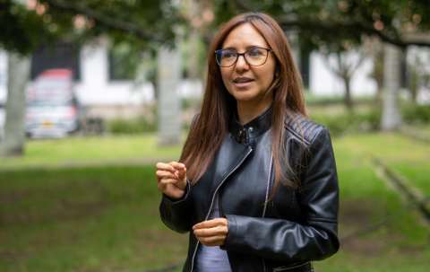 “Si no votamos, les entregamos el futuro a violentos y corruptos”: Aura Rodríguez