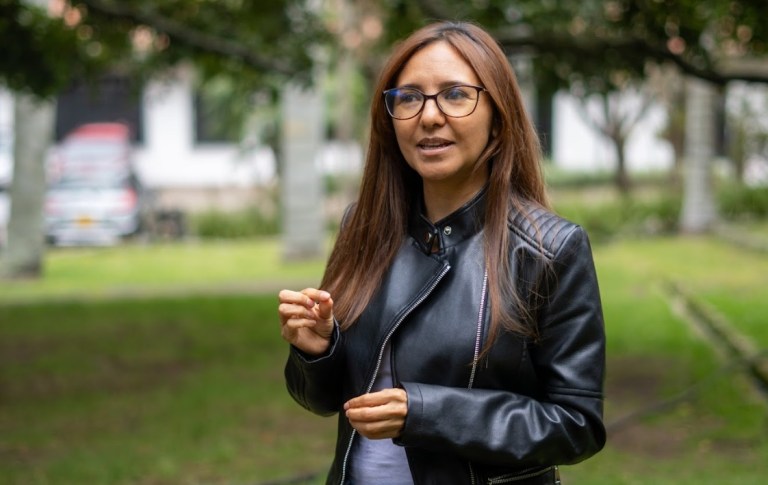 “Si no votamos, les entregamos el futuro a violentos y corruptos”: Aura Rodríguez