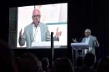 “El error de los impresos fue regalar su contenido en internet”: Michael Wolff