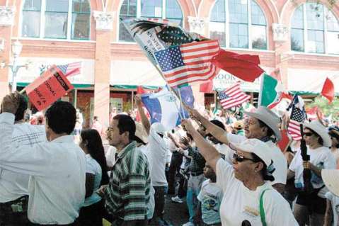 Cámara Comercio de EE.UU. y sindicatos acuerdan principios para reforma migratoria