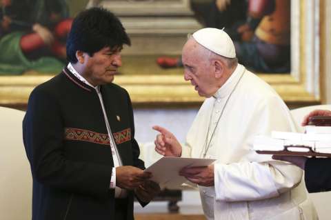 A Evo Morales lo operaron de un tumor