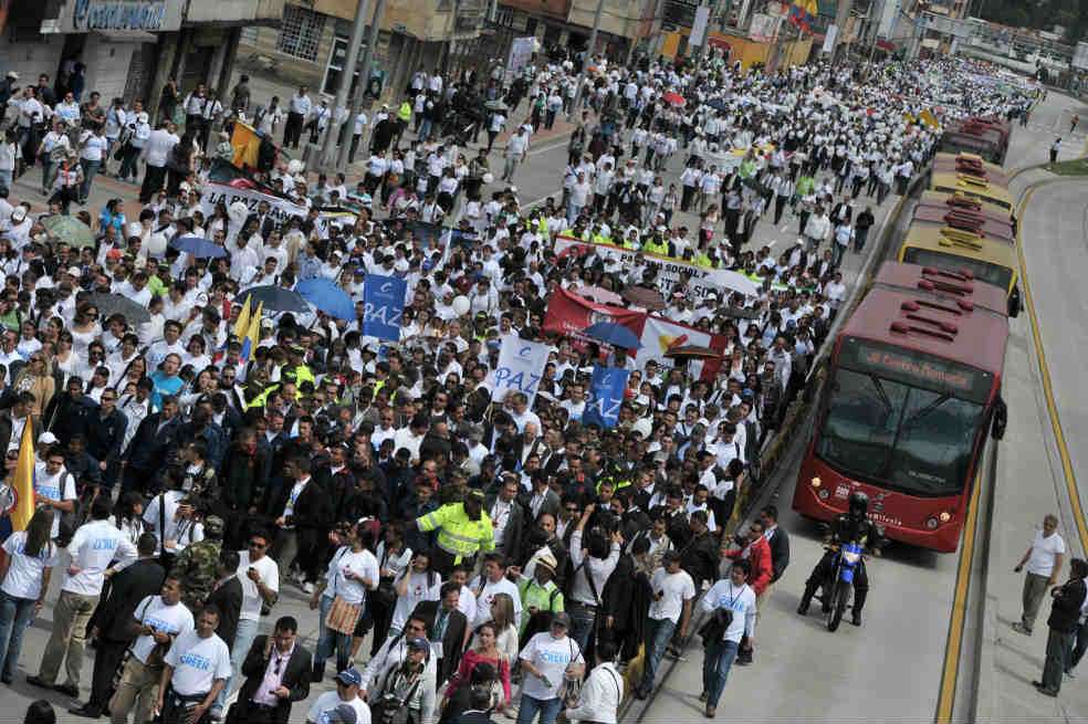 Millones de personas salieron a las calles colombianas para apoyar el proceso que se lleva a cabo en La Habana y a las víctimas del conflicto. /El Espectador