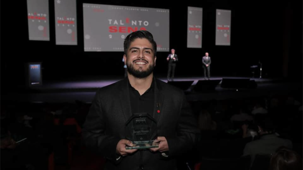 Sergio Rincón obtuvo el reconocimiento 'Inspiración' del Talento SENA 2022.