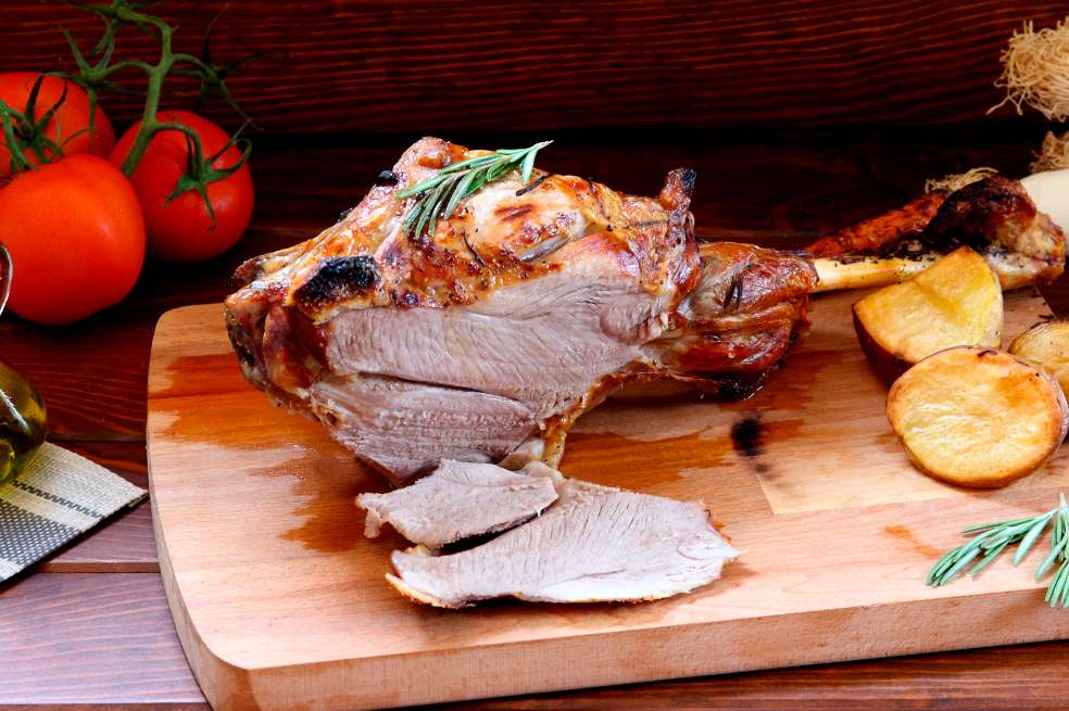 Cordero al horno, receta fácil para prepararla en 10 pasos