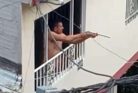 Hombre apuntaba a vecinos con una escopeta en Girón: fue capturado