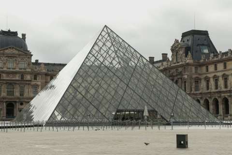 Arrestaron a cinco personas más por el robo al Museo del Louvre